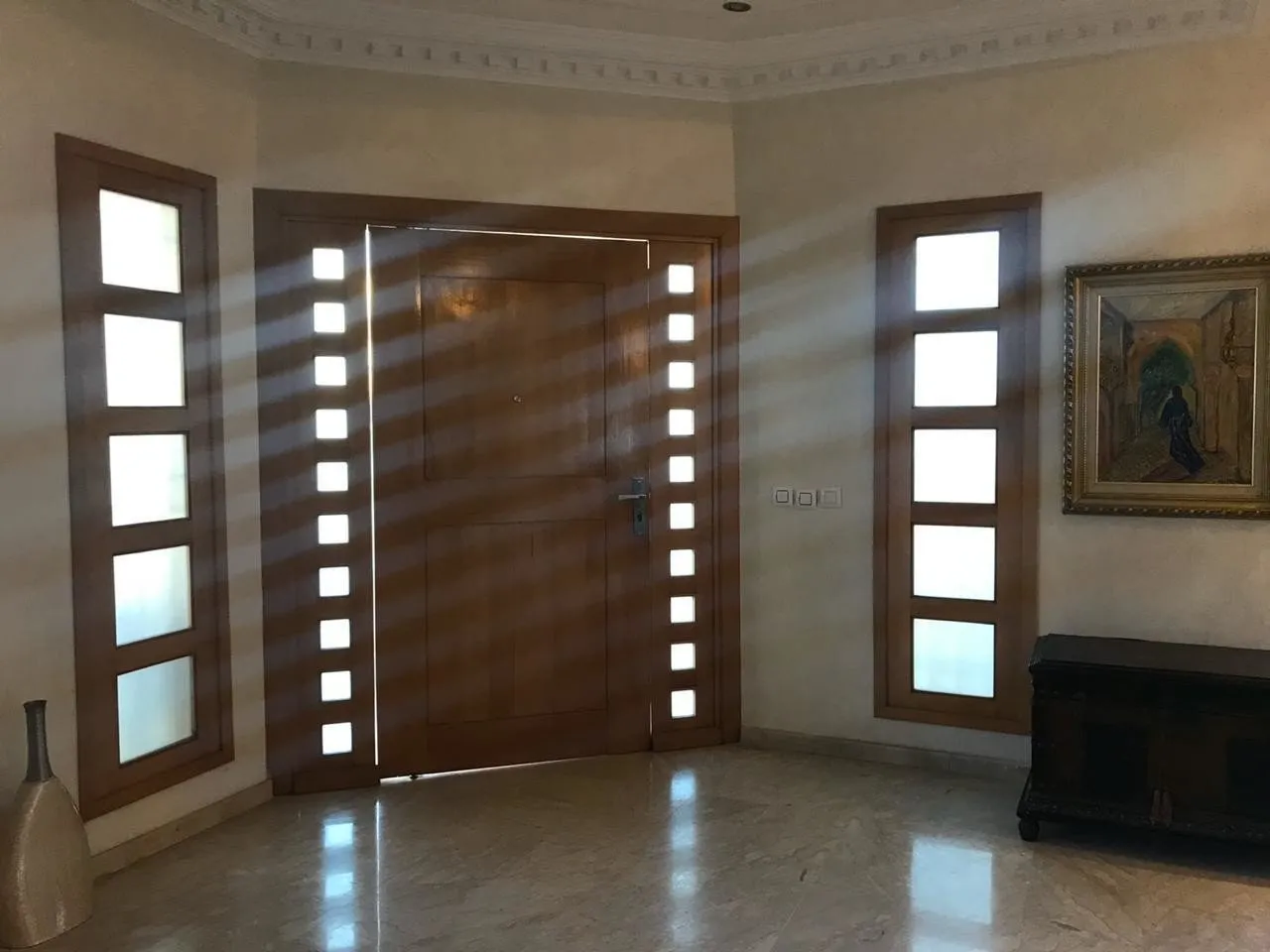 Villa meublée à louer à Hay riad 230m2 - الرباط (2)