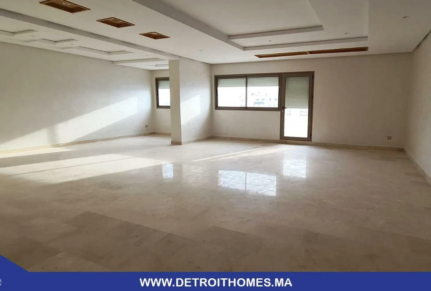 Appartement vide à la location -longue durée- - طنجة