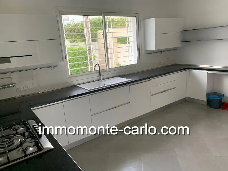 Villa neuve et moderne avec chauffage central et piscine à Souissi - الرباط (3)