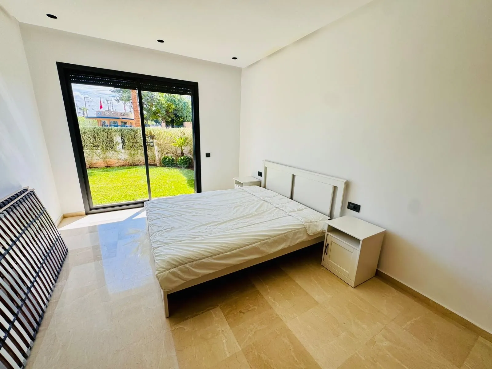 AIN DIAB EXTENSION LOCATION APPARTEMENT MEUBLE 2 CH - الدار البيضاء (3)