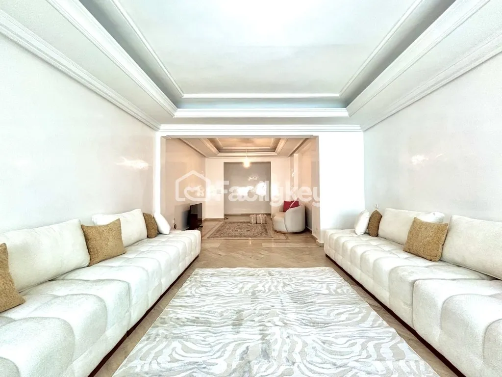 Appartement de 151 m² à Casablanca - الدار البيضاء (2)