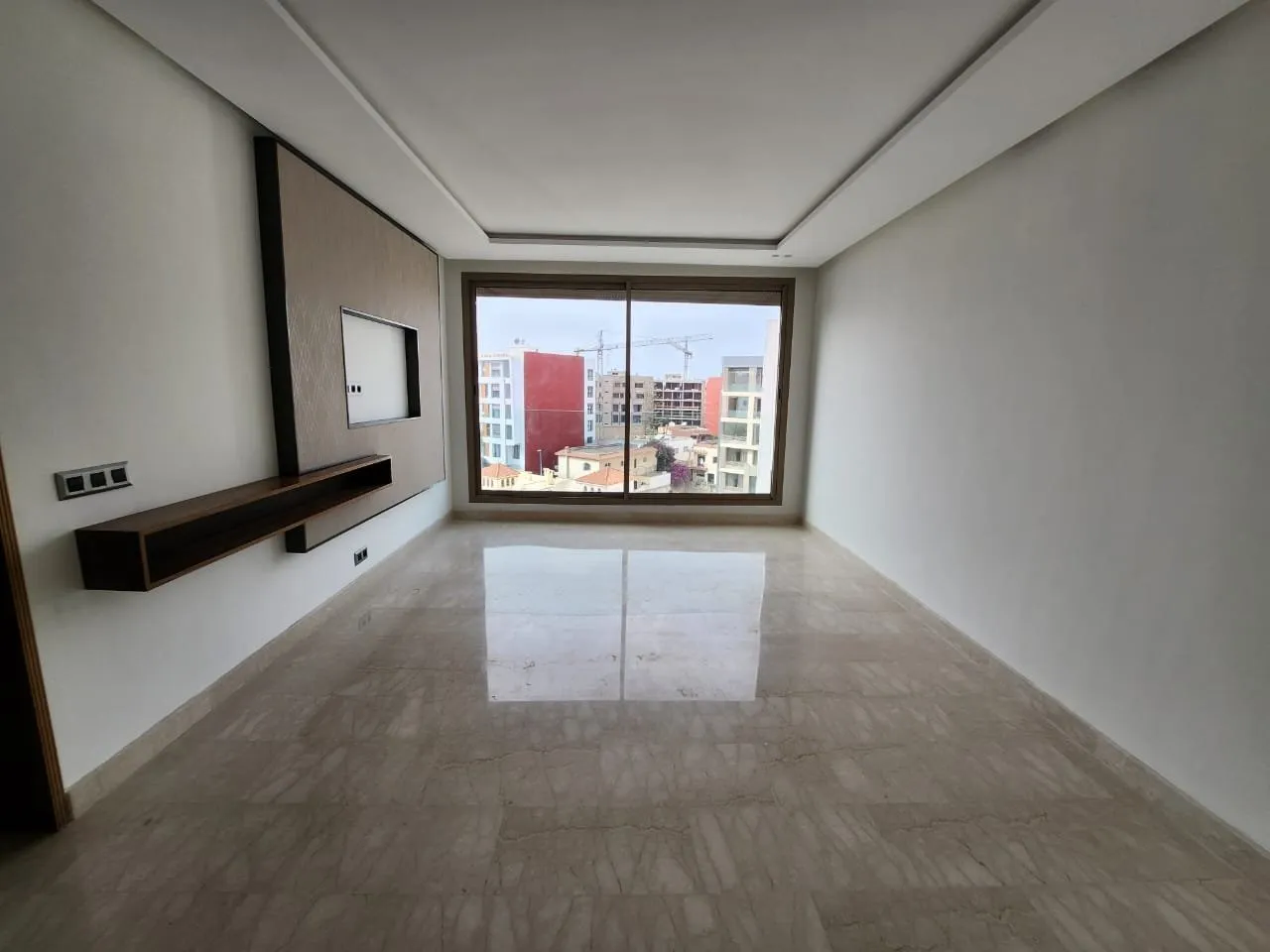 MAGNIFIQUE APPT VIDE EN LOCATION -LES PRINCESSES- - الدار البيضاء