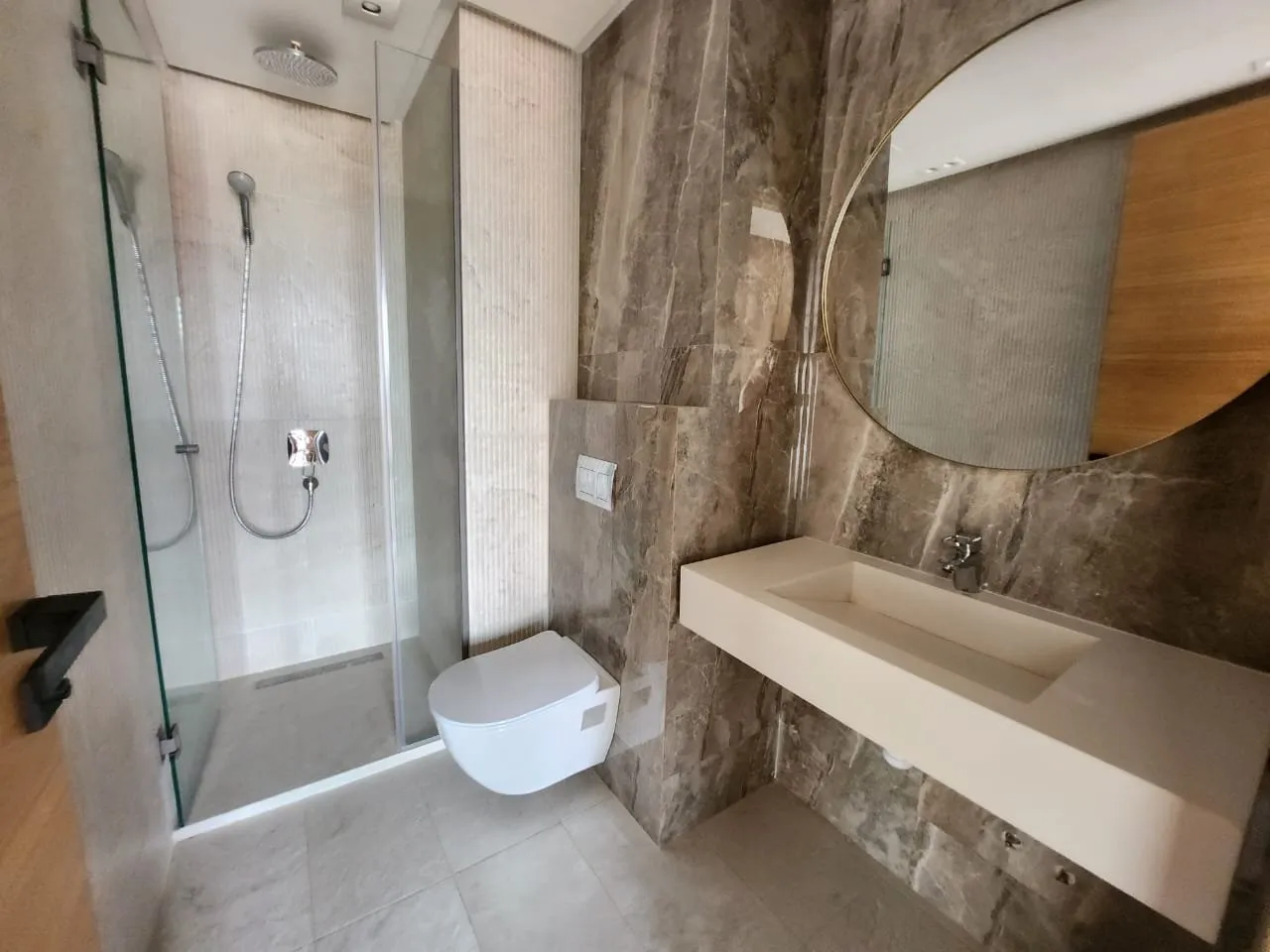 MAGNIFIQUE APPT VIDE EN LOCATION -LES PRINCESSES- - الدار البيضاء (2)
