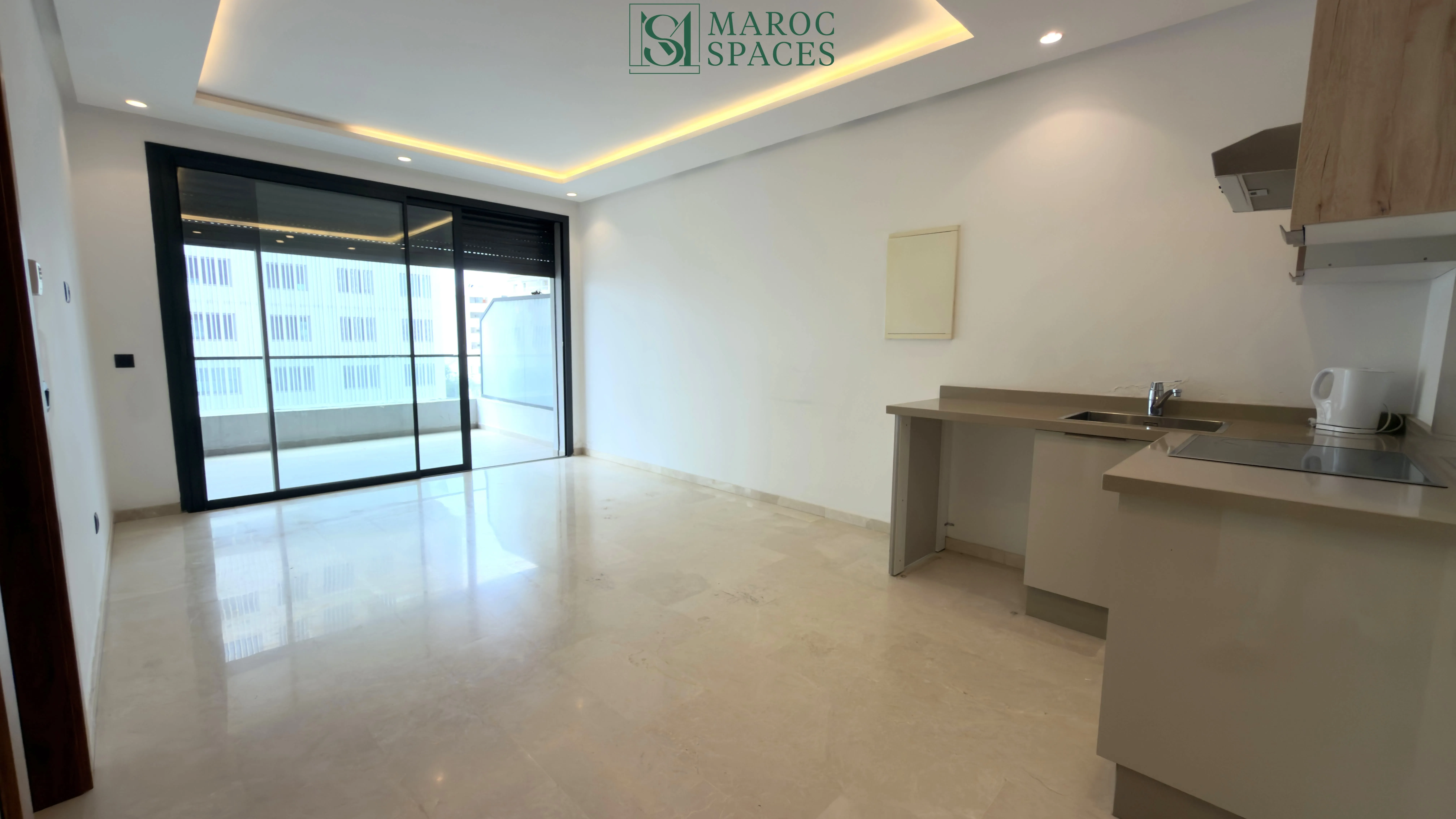 FOR RENT | STUDIO | CFC | A-CAS-CFC-010 - الدار البيضاء