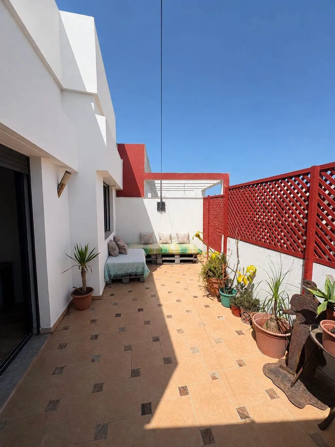 Appartement terrasse meublé 95m² Bourgogne 9000 Dh - الدار البيضاء