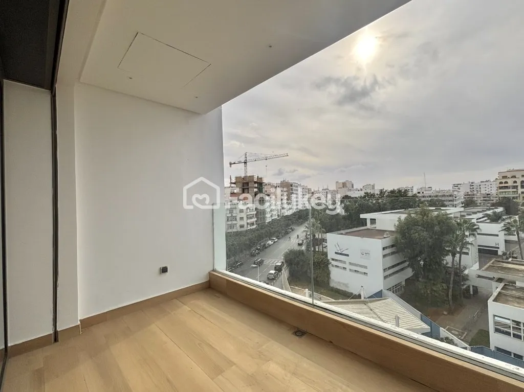 Appartement de 164 m² à Casablanca - الدار البيضاء (4)