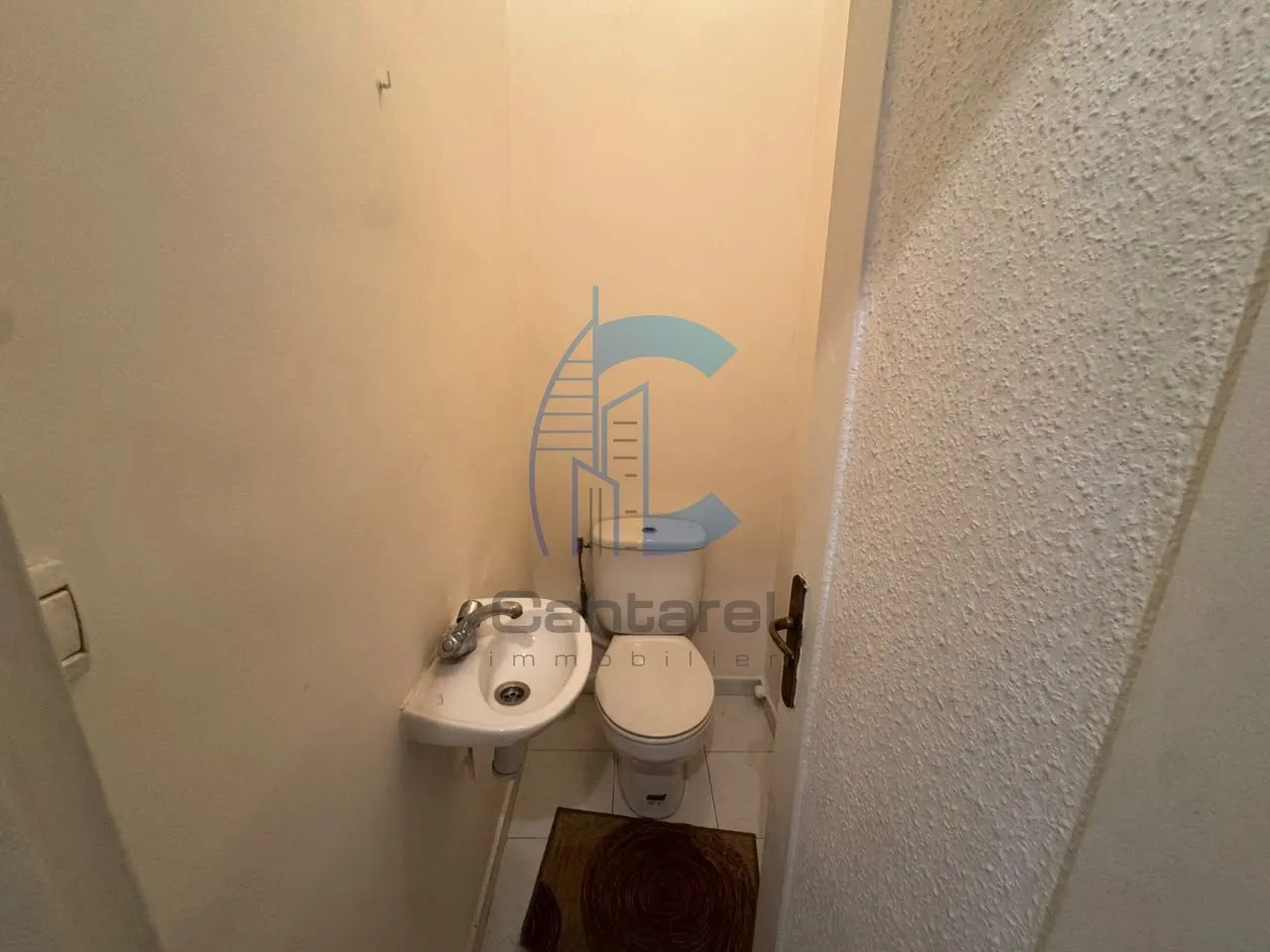 APPT SEMI MEUBLÉ EN LOCATION BD. ANFA - الدار البيضاء (4)