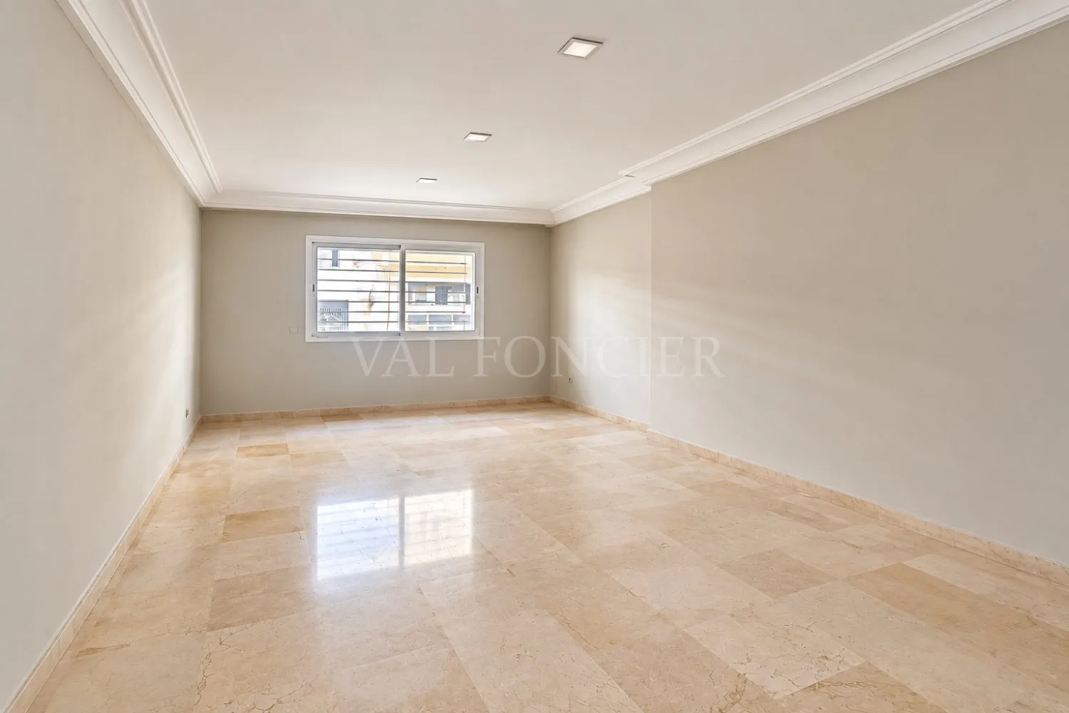 Location Appartement 2 chambres en rez-de-chaussée Bourgogne, Casablanca - الدار البيضاء