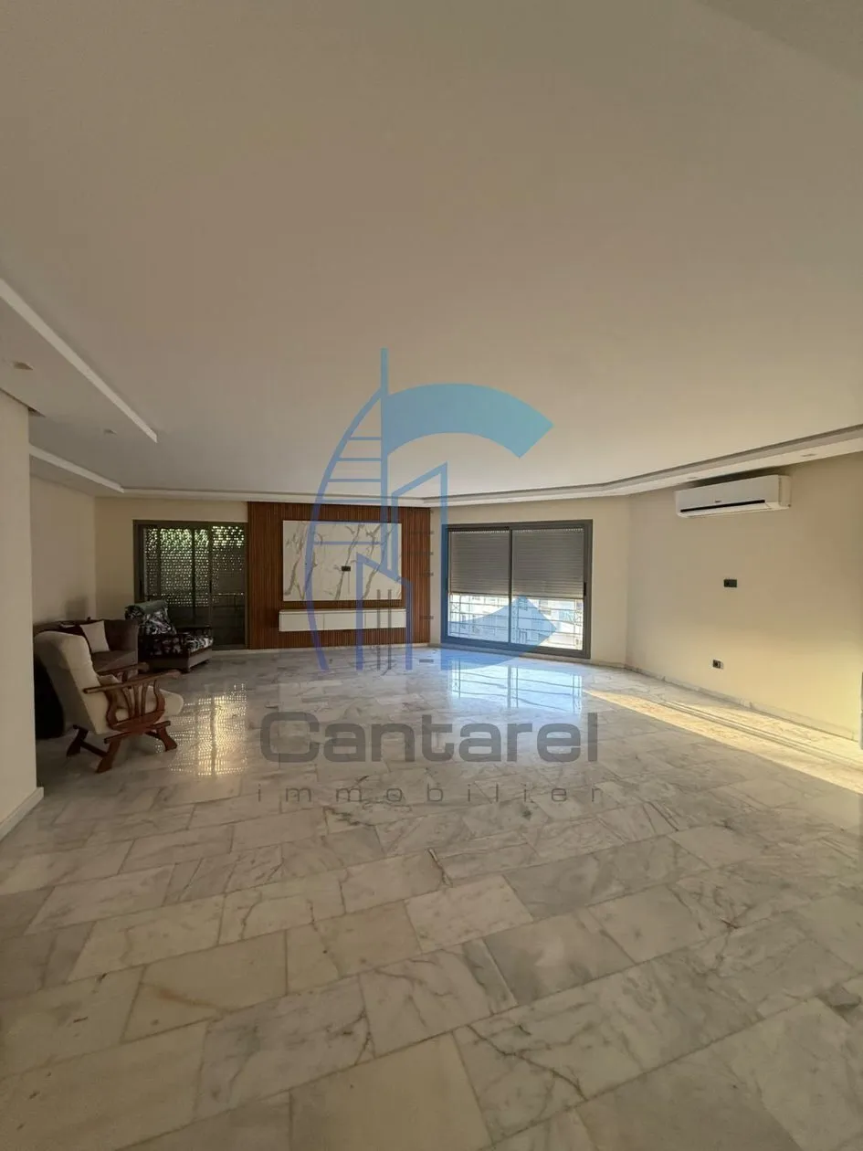 À LOUER APPARTEMENT MEUBLÉ DE 130m² OASIS - الدار البيضاء