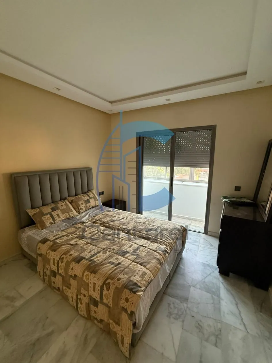 À LOUER APPARTEMENT MEUBLÉ DE 130m² OASIS - الدار البيضاء (2)