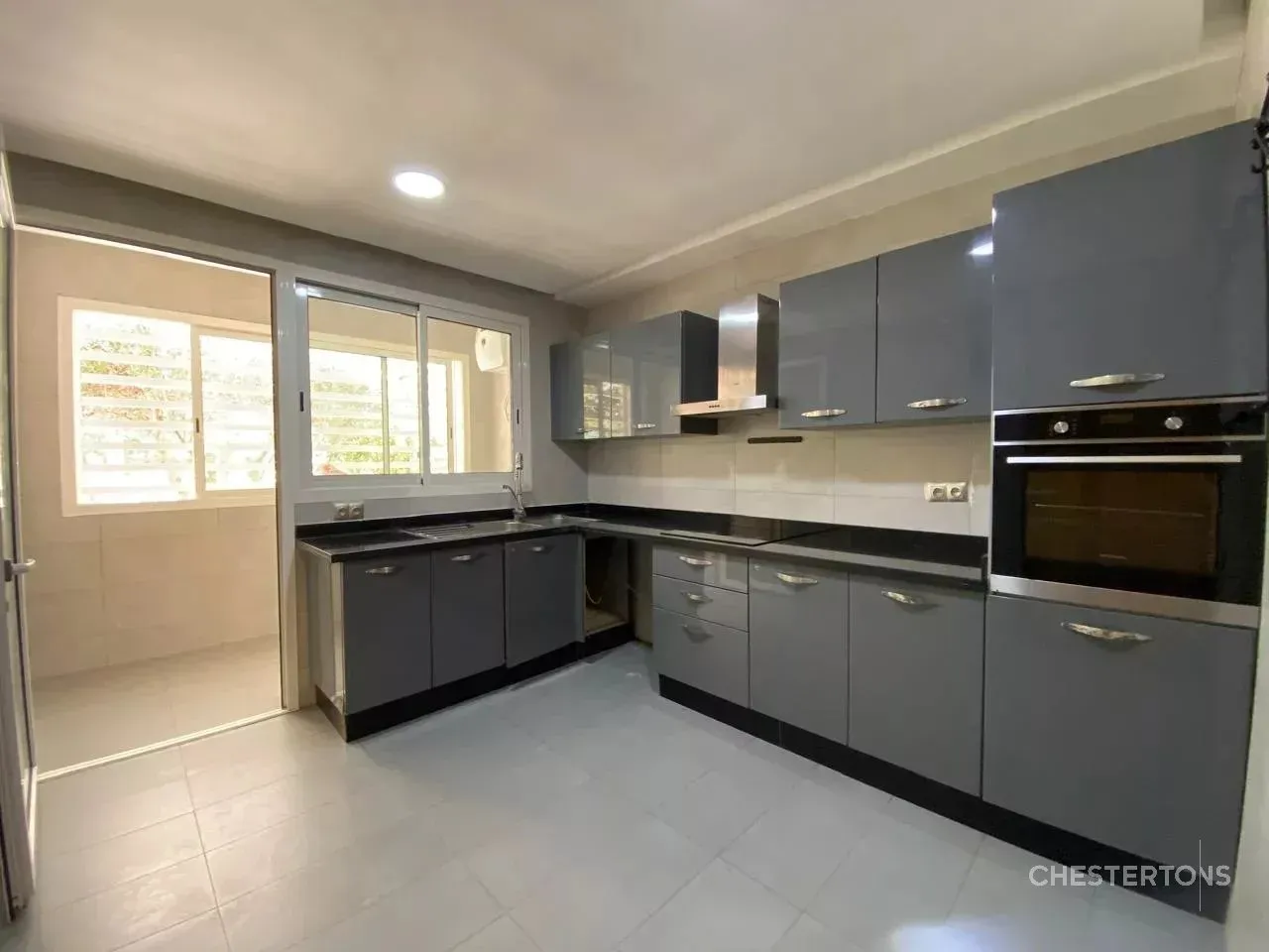 Superbe rez de jardin 2 chambres à louer à l'OrangeraieSouissi - الرباط (4)