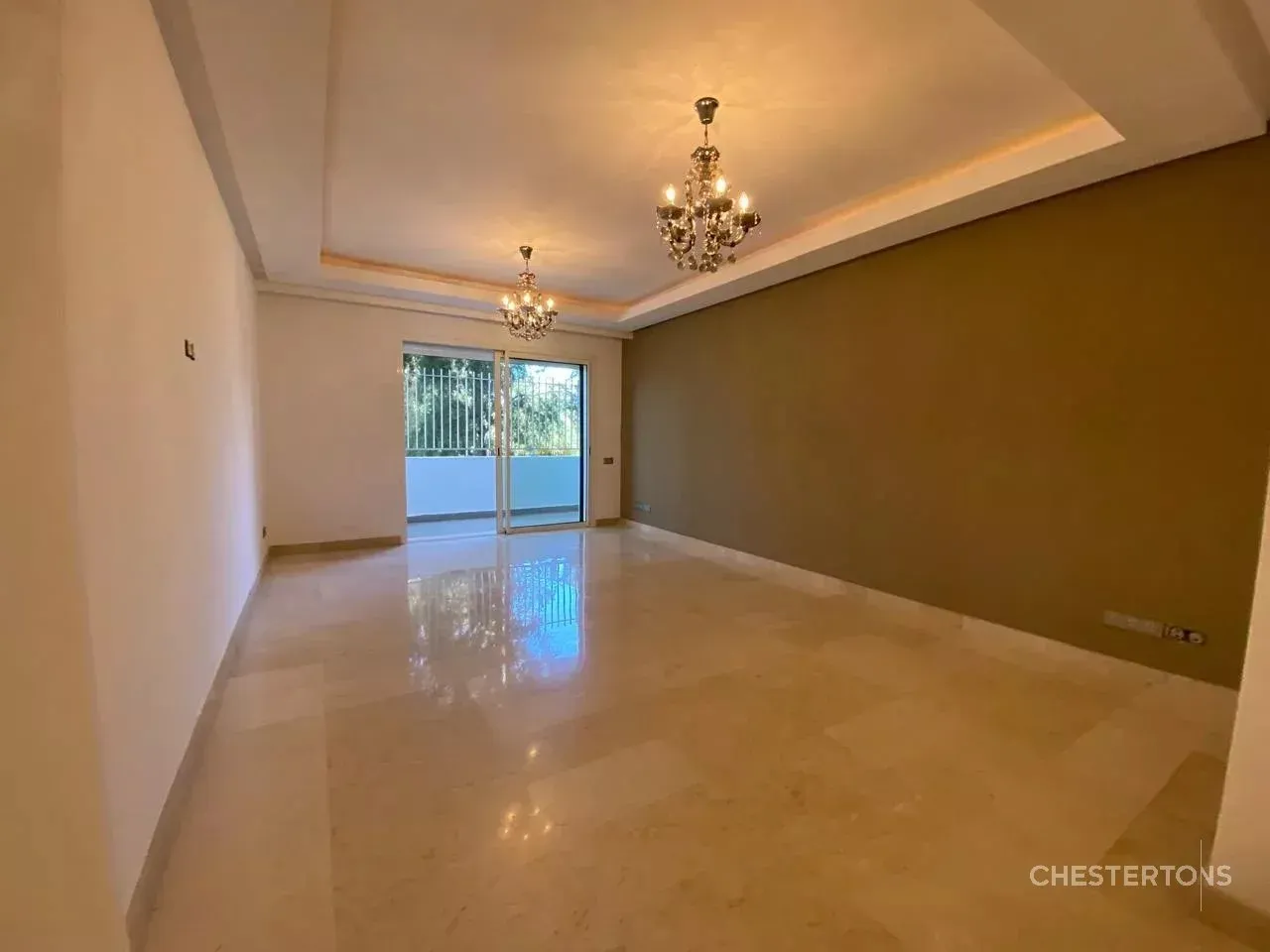 Superbe rez de jardin 2 chambres à louer à l'OrangeraieSouissi - الرباط