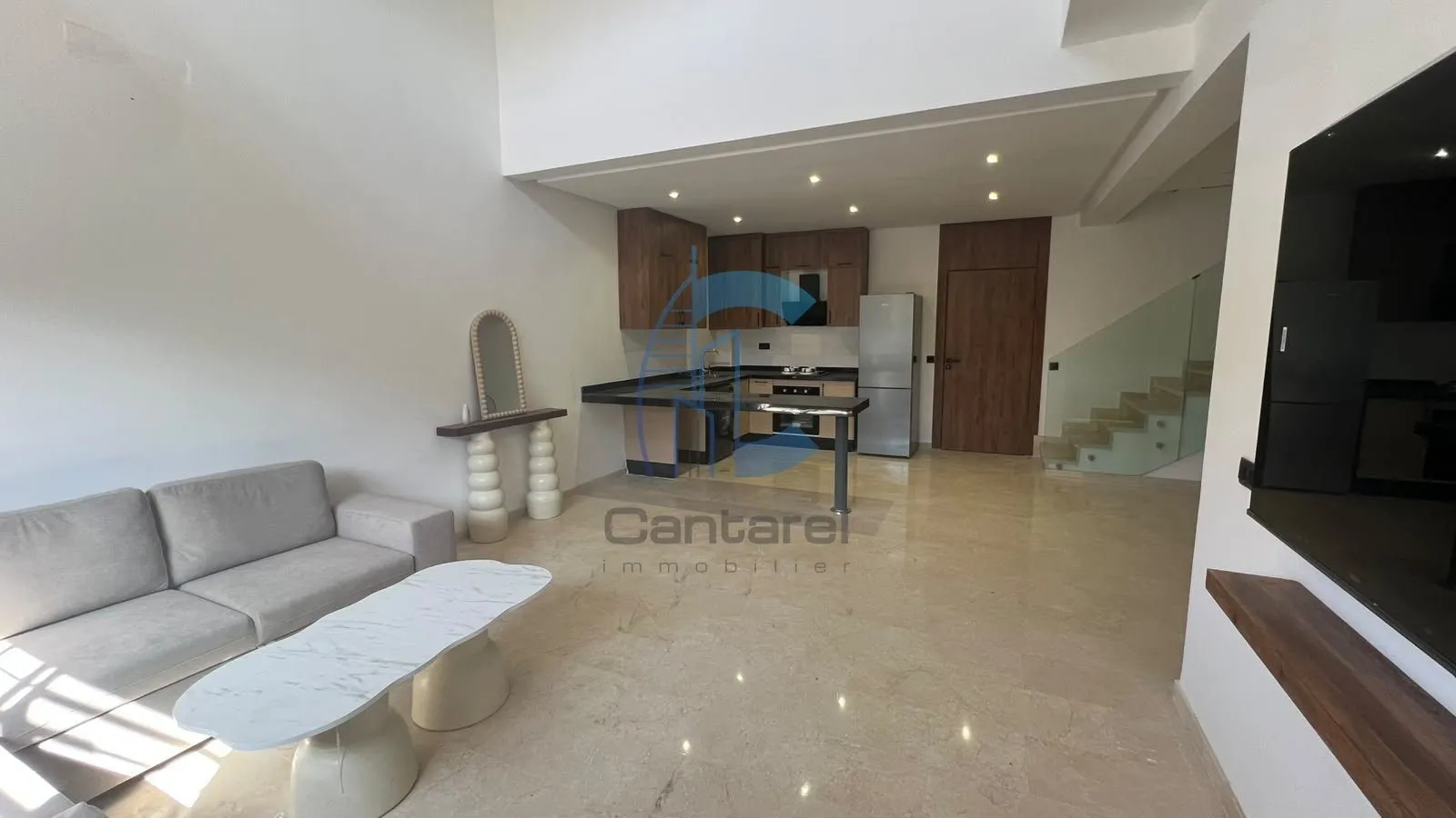 DUPLEX NEUF 3 CHAMBRES AU RDC LOUÉ MEUBLÉ - VICTOR HUGO - مراكش