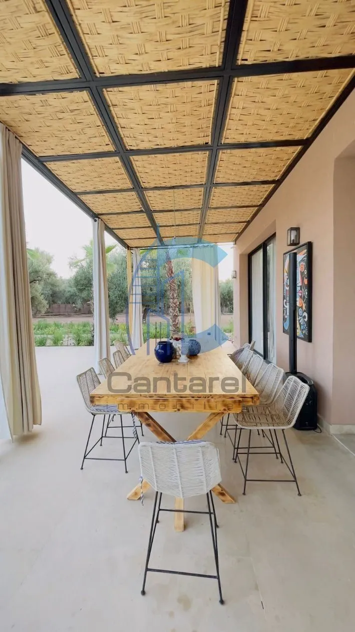 VILLA DE PLAIN-PIED SUR 10 800 M² DE TERRAIN - ROUTE D'OUARZAZATE - مراكش (2)