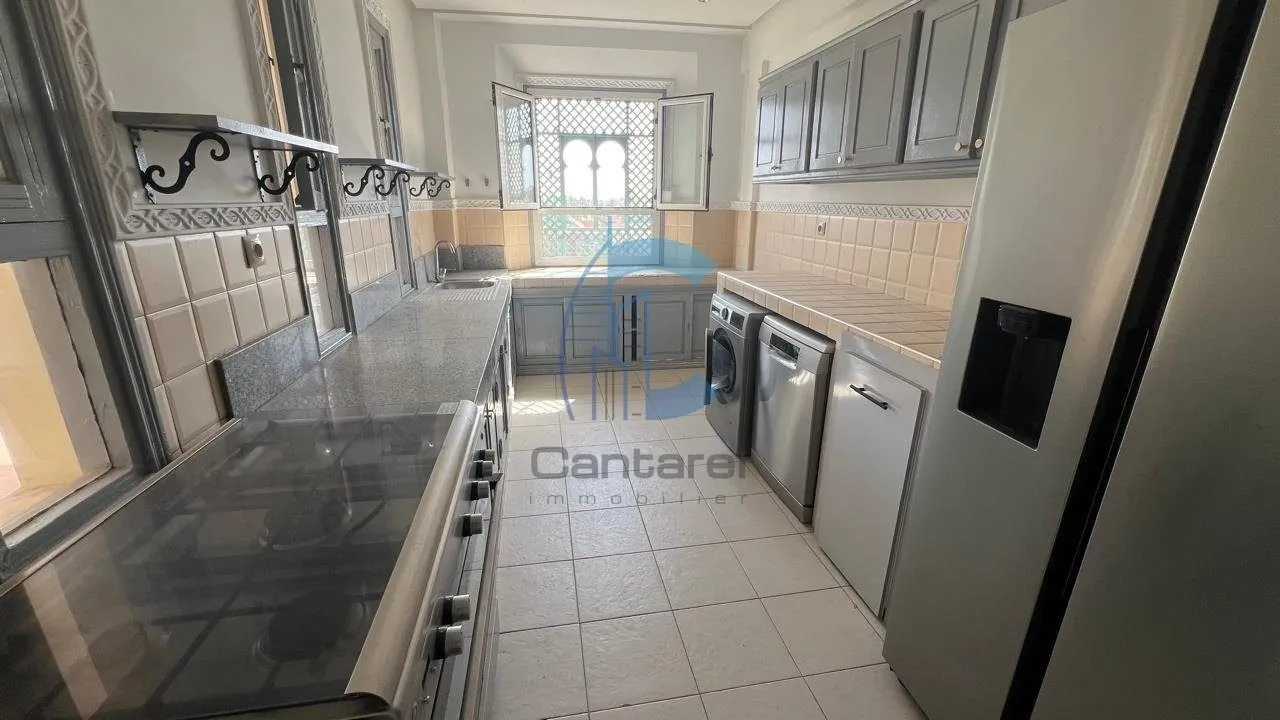 APPARTEMENT 3 CHAMBRES RÉNOVÉ EN 2025 AVEC TERRASSE À LOUER - HIVERNAGE MARRAKECH - مراكش (2)