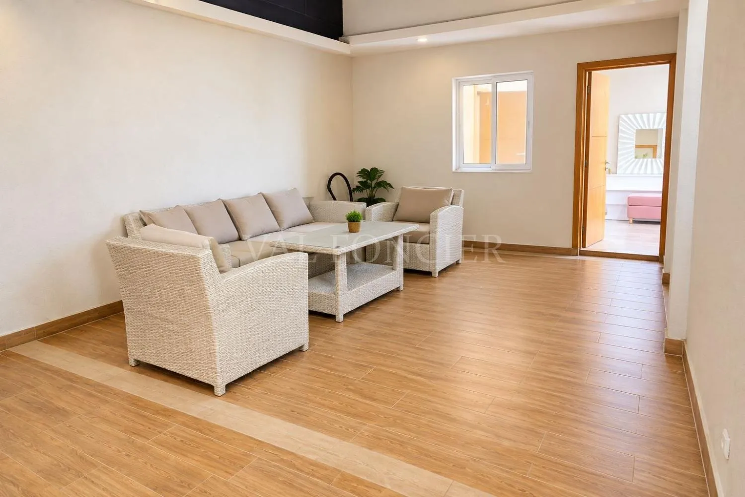 Location Appartement meublé 2chambres avec grande terrasse Abdelmoumen, Casablanca - الدار البيضاء (2)