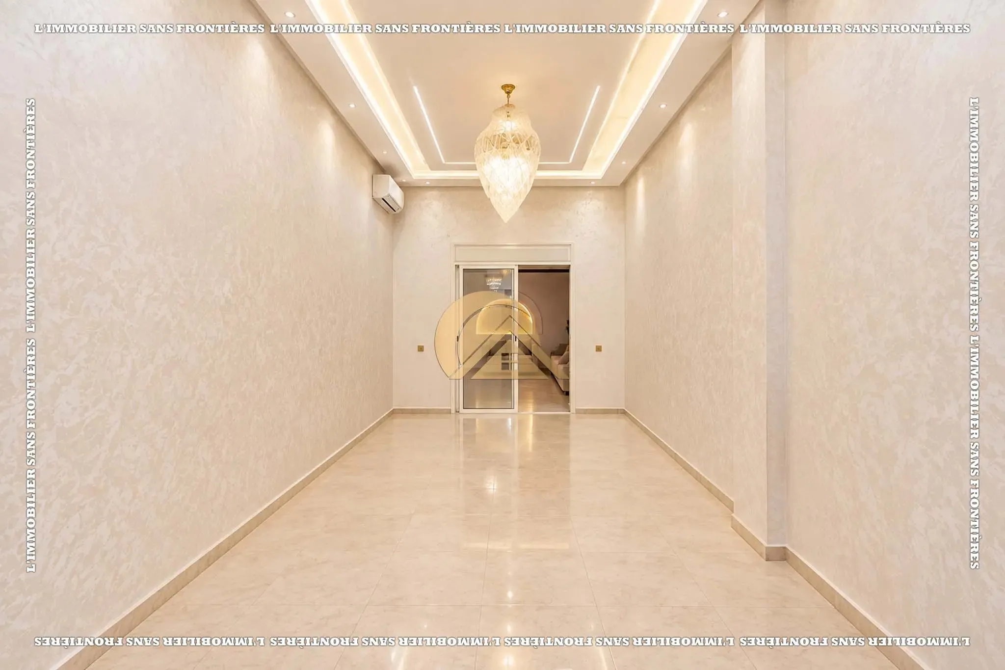 Appartement de 236 m² à louer à Mabrouka – 3 chambres dont une suite, grande terrasse et parking en sous-sol - مراكش (3)