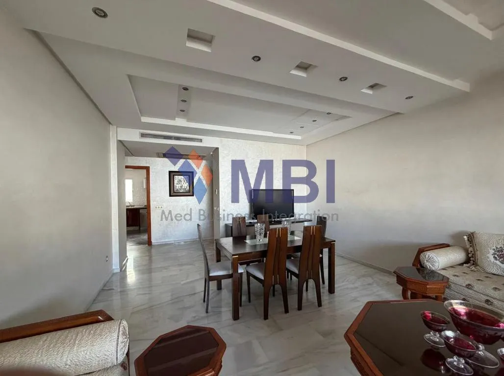 Appartement meublé à louer à place Mozart L.C.T.2195 - طنجة (3)