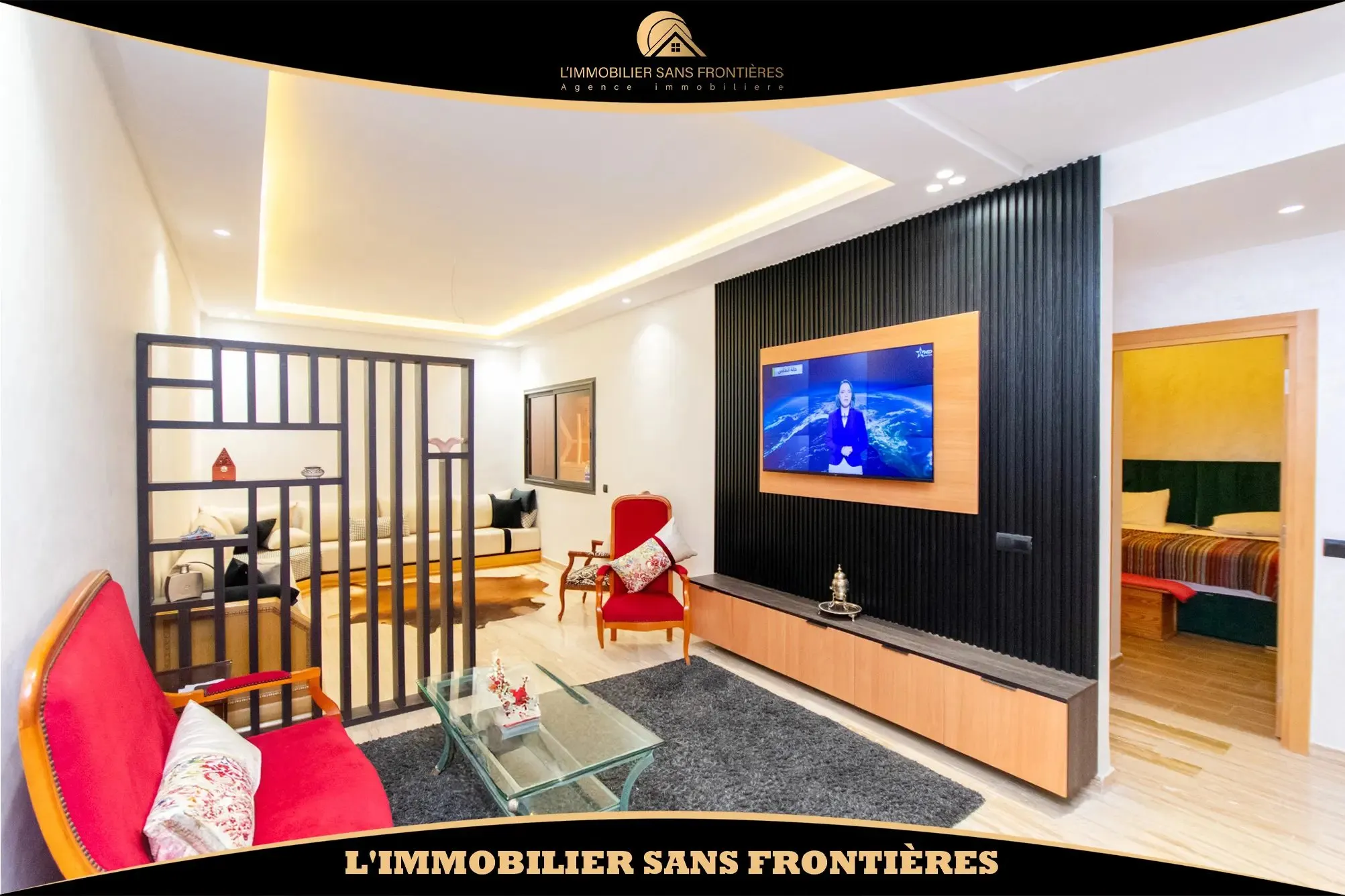 Appartement meublé de 86 m² à louer – 2 chambres dont une suite, cour, balcon et parking - مراكش