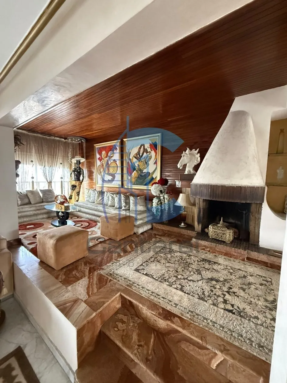 À LOUER DUPLEX D'EXCEPTION DE 500m² RACINE - الدار البيضاء