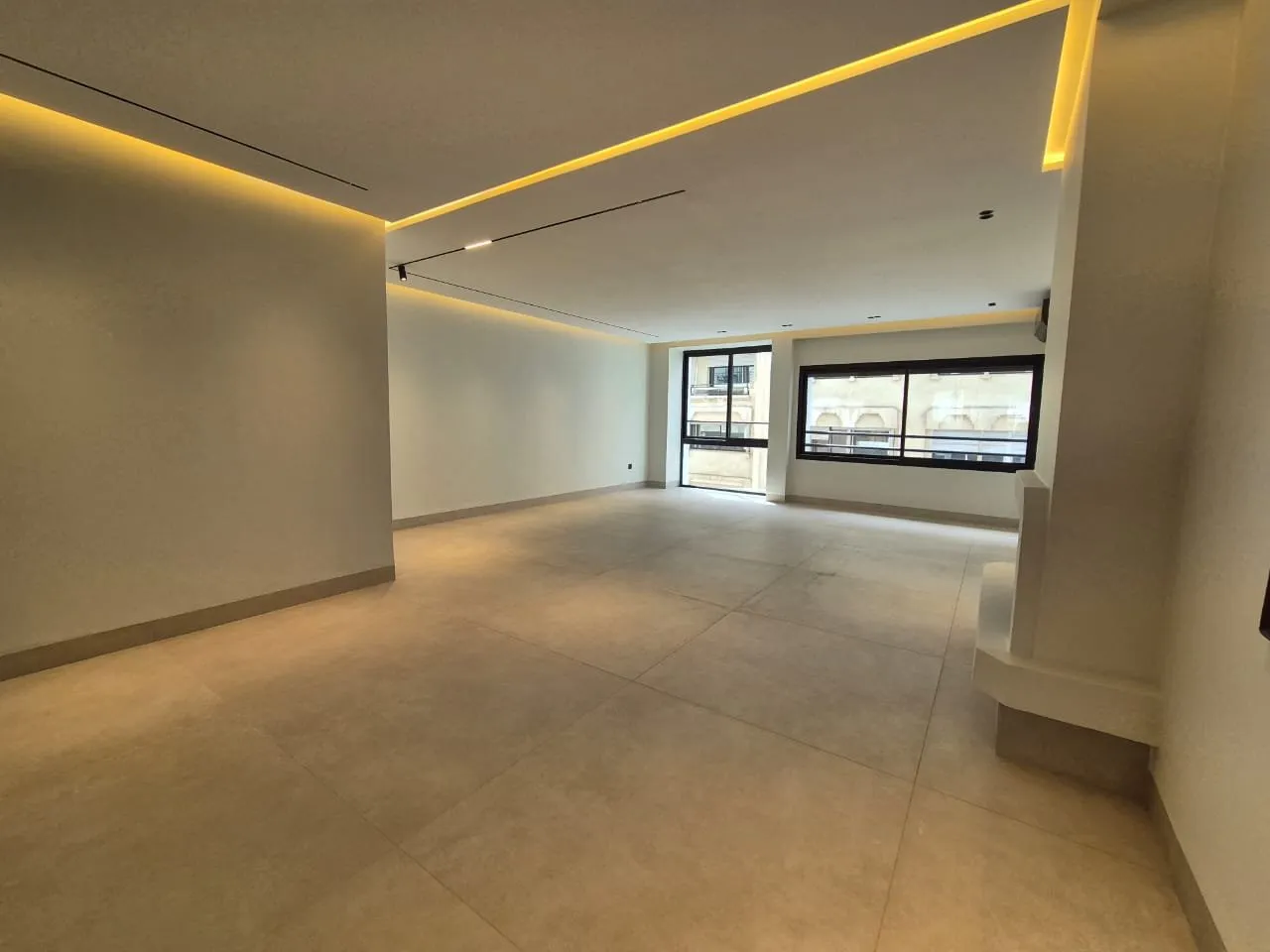APPARTEMENT NEUF À RACINE - الدار البيضاء (2)