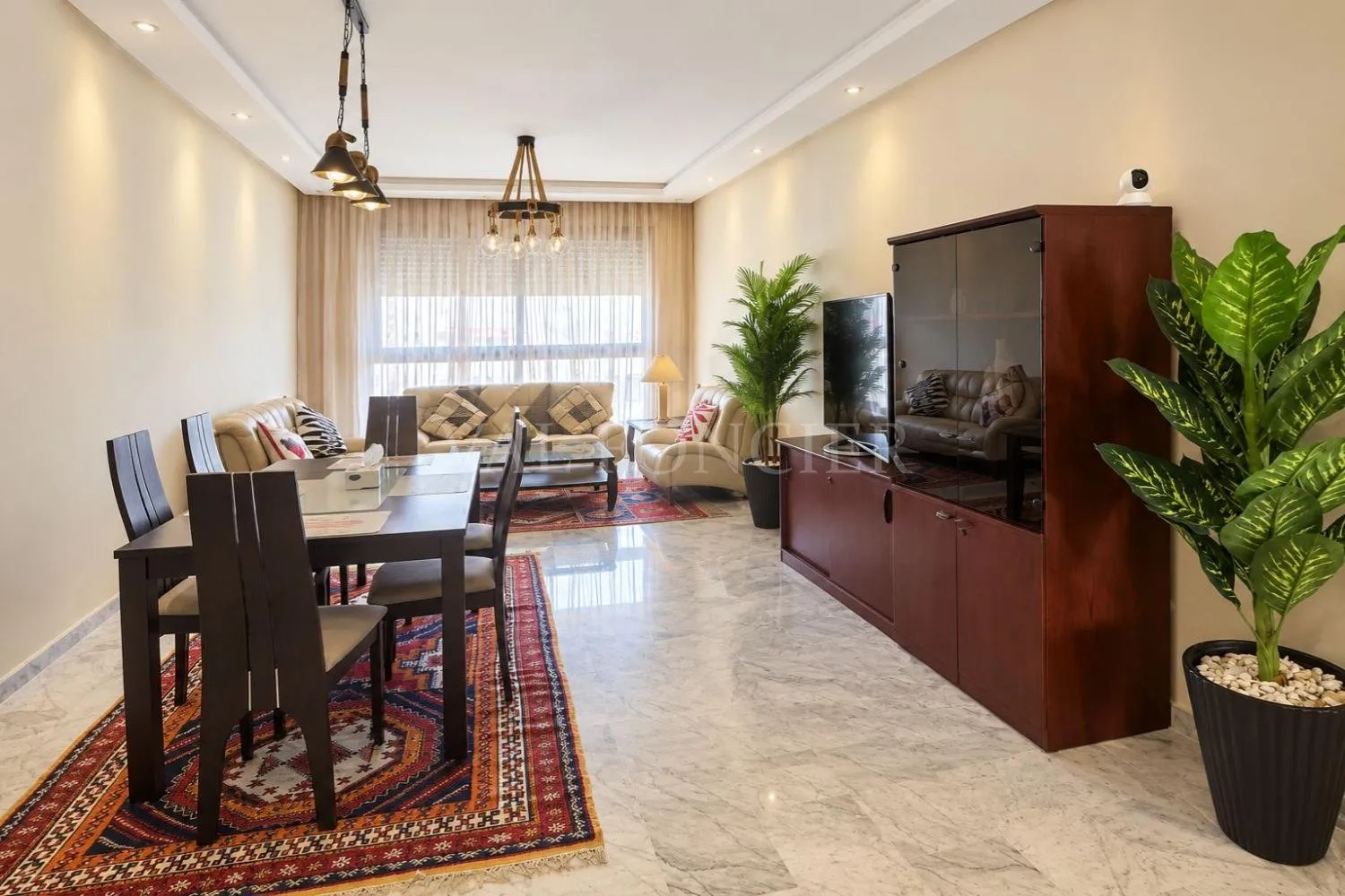 Location appartement meublé 2chambres avec grande terrasse Bourgogne, Casablanca - الدار البيضاء (3)