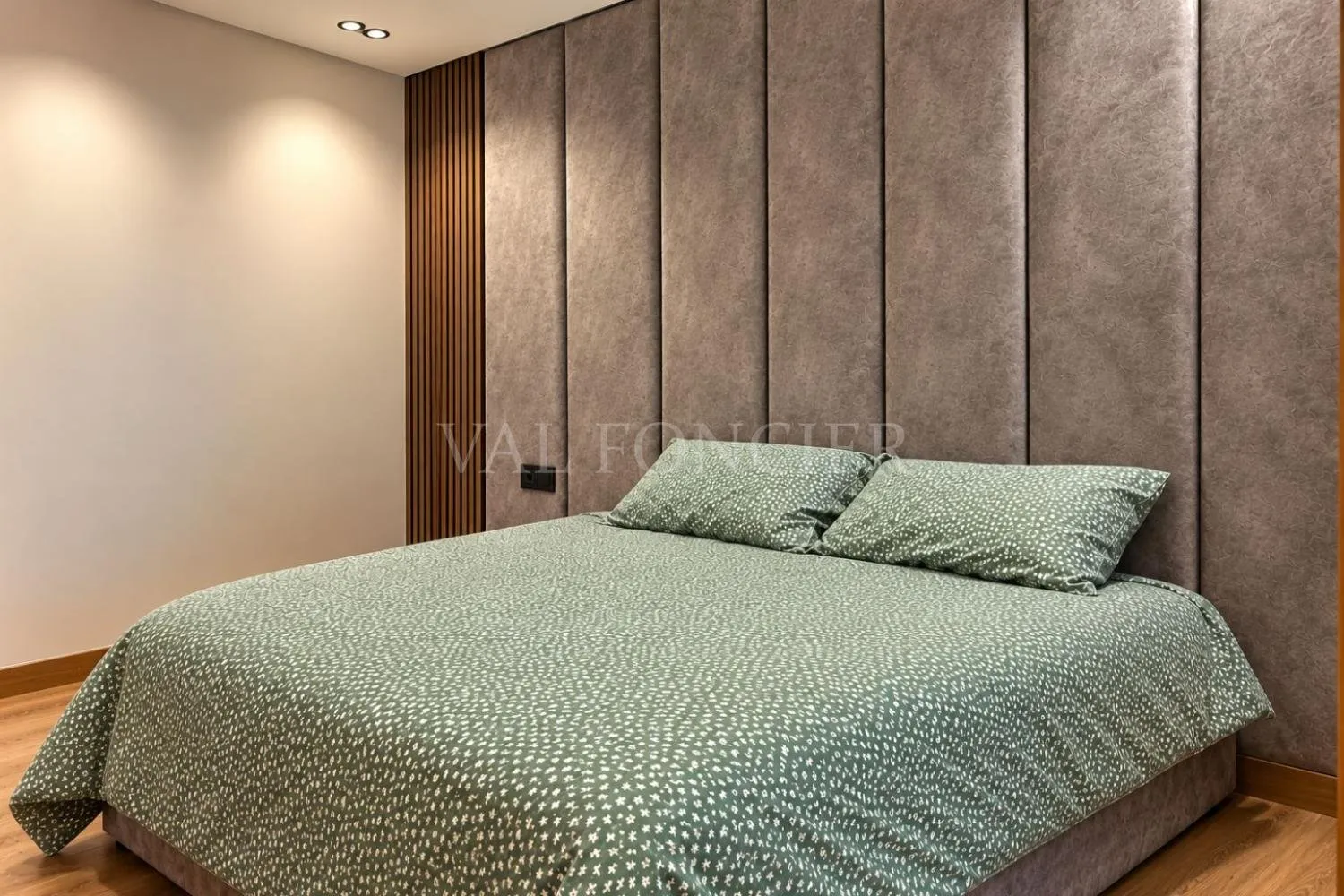Location Studio meublé neuf avec Terrasse CFC, Casablanca - الدار البيضاء (2)
