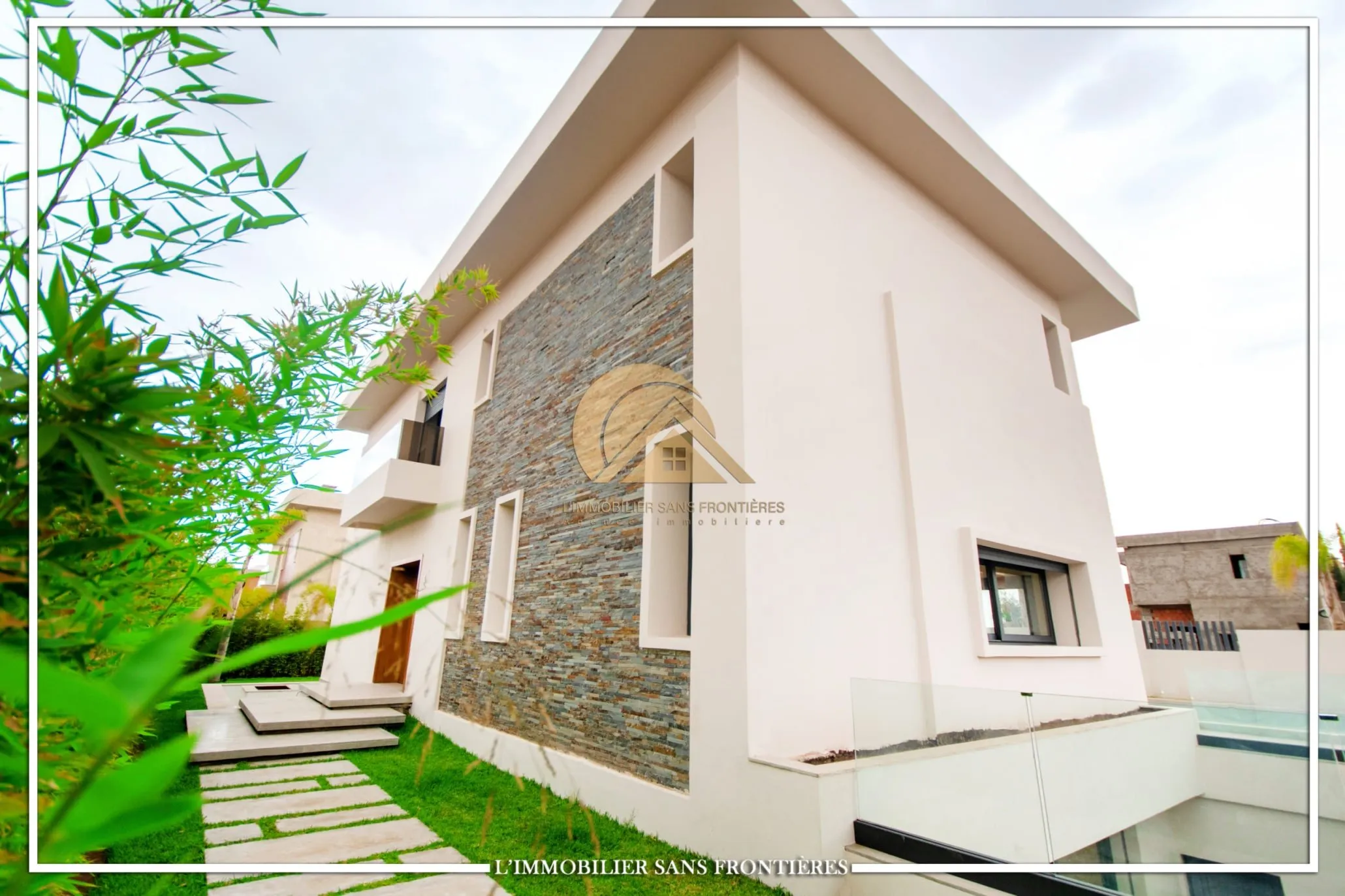 Villa à louer à Route d’Ourika, Marrakech — Piscine privée — 450 m² - مراكش (3)