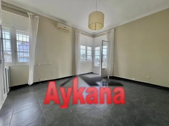 Location Villa à Rabat Hassan - الرباط (4)