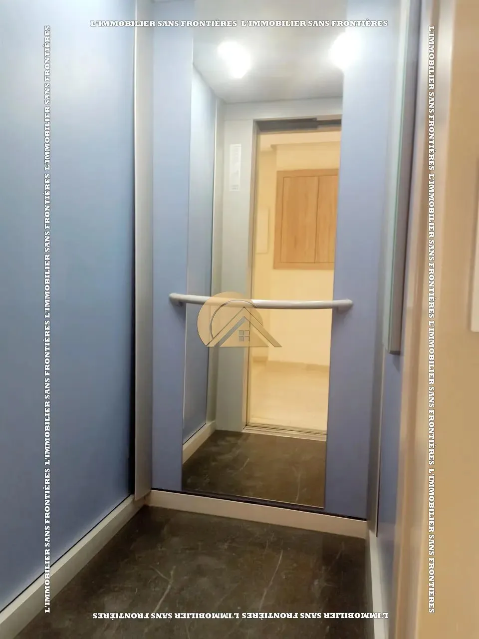 Appartement de 85 m² à louer à Targa – 2 chambres, double salon, terrasse, piscine et jardin collectif - مراكش (2)