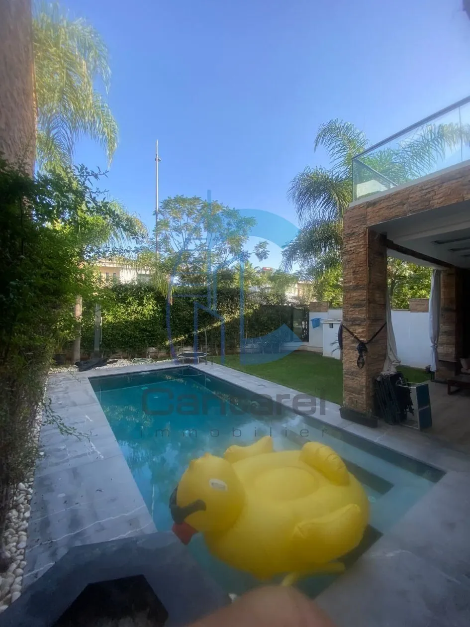 MAGNIFIQUE VILLA VIDE EN LOCATION BOUSKOURA - الدار البيضاء (2)