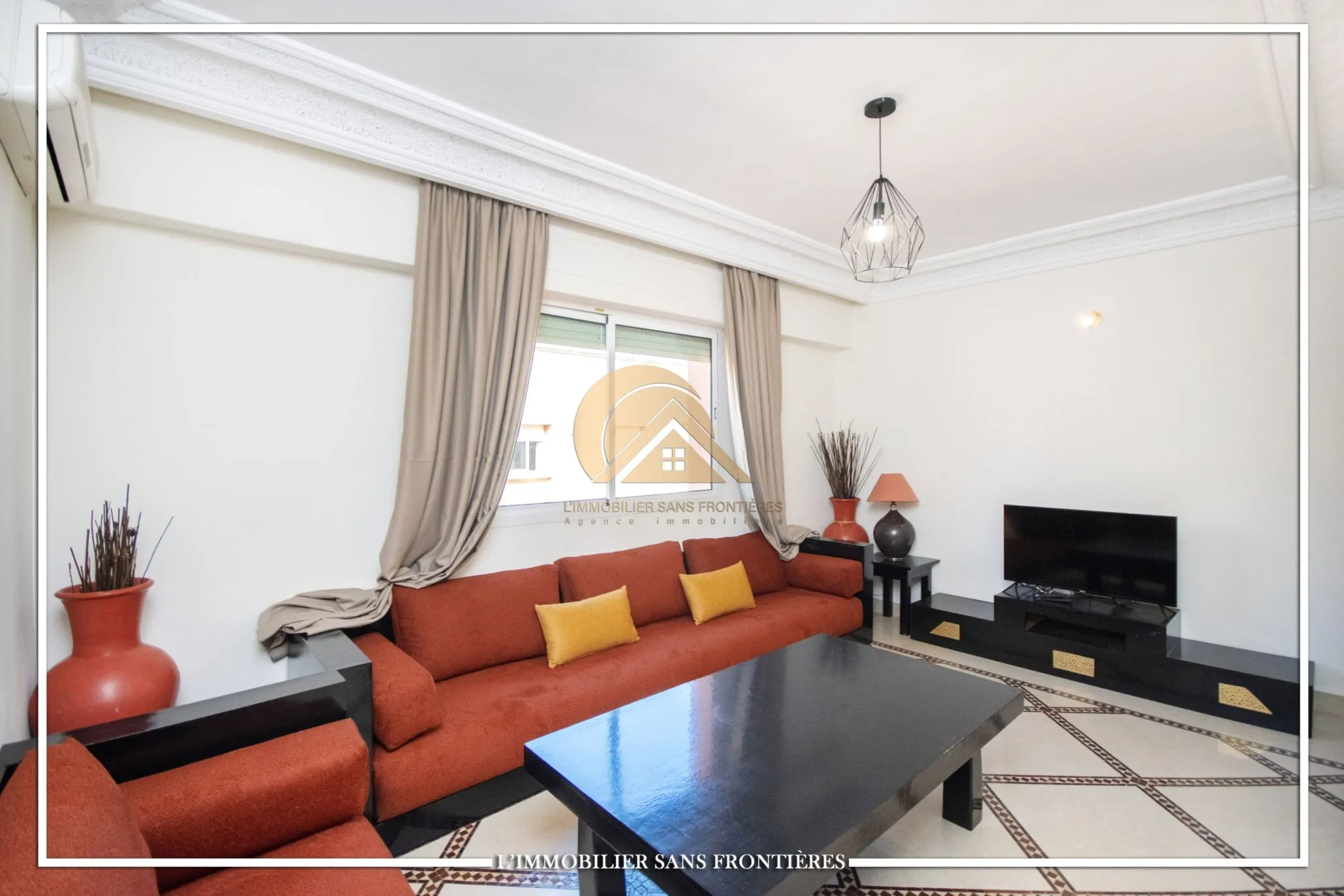 Appartement à louer à Guéliz, Marrakech — Terrasse privée — 100 m² - مراكش (2)