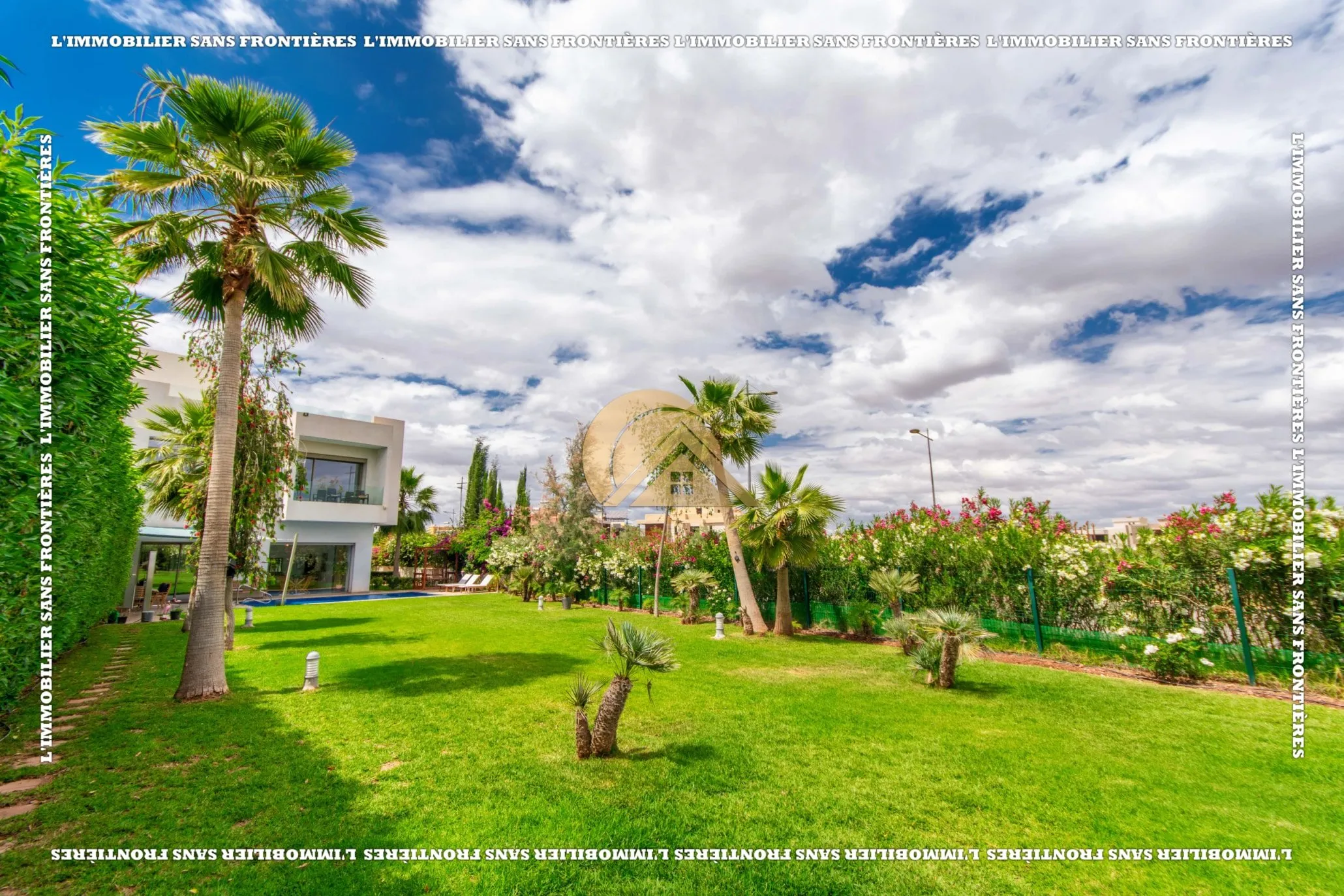 Villa vide à Golf Argan – Route de Tahanaout, Ascenseur intérieur + Piscine privée, Marrakech : à louer - مراكش (3)