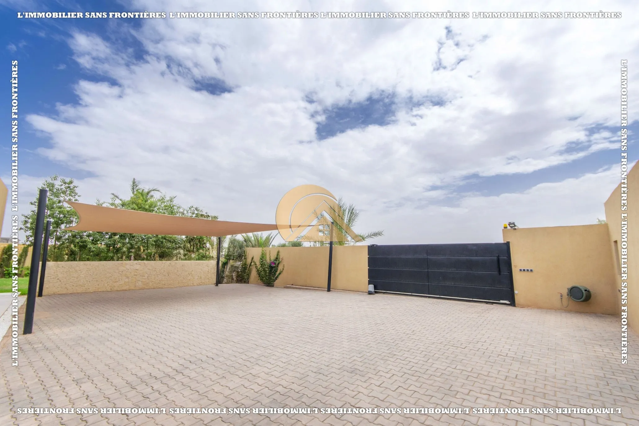 Villa meublée à louer à Route d’Amizmiz km 17, 4000 m², Marrakech - مراكش (2)