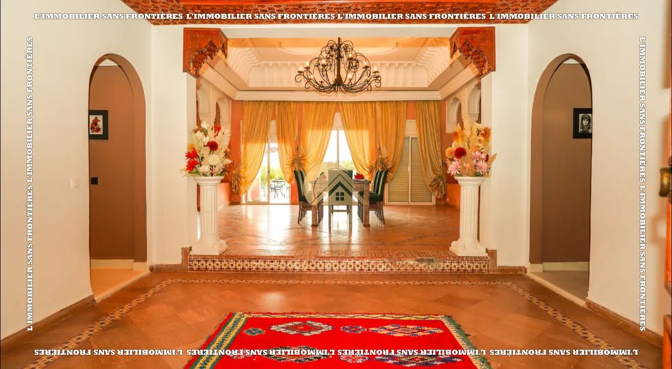 Villa meublée à louer à Route de Fès, Marrakech — 2 piscines privées — 2 hectares - مراكش (4)