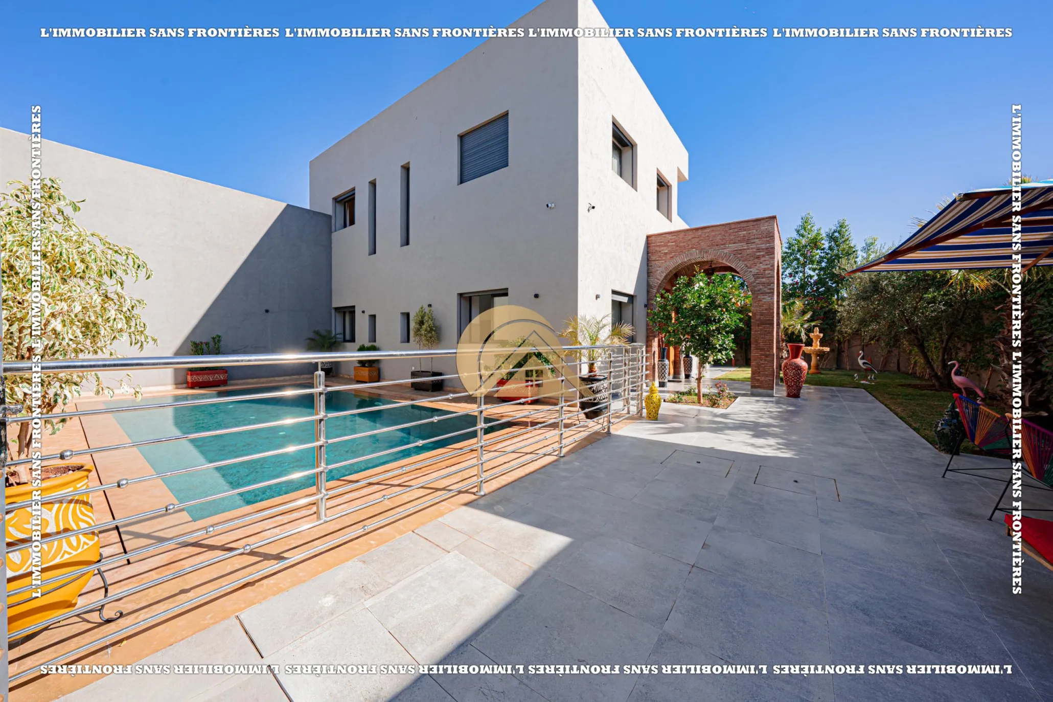 Villa meublée à louer à Route fès, Marrakech — Piscine privée — 500 m² - مراكش (3)