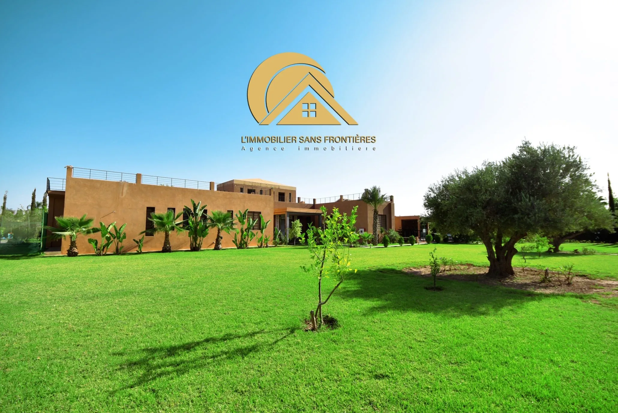 Villa maison d’hôtes meublée en gérance libre à louer avec piscine chauffée, jardin privé et bungalows — Route d’Ouarzazate, Marrakech - مراكش (3)