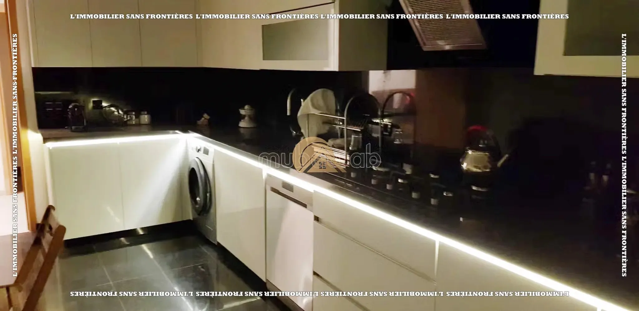 Appartement meublé de 204 m² à louer à Hivernage — 3 chambres - مراكش (2)