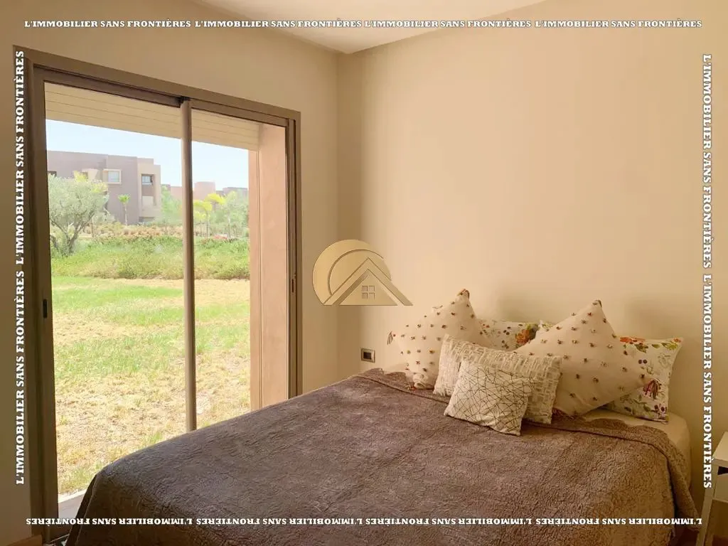 Appartement meublé de 112 m² avec jardin privé – 3 chambres et piscine collective - مراكش (2)
