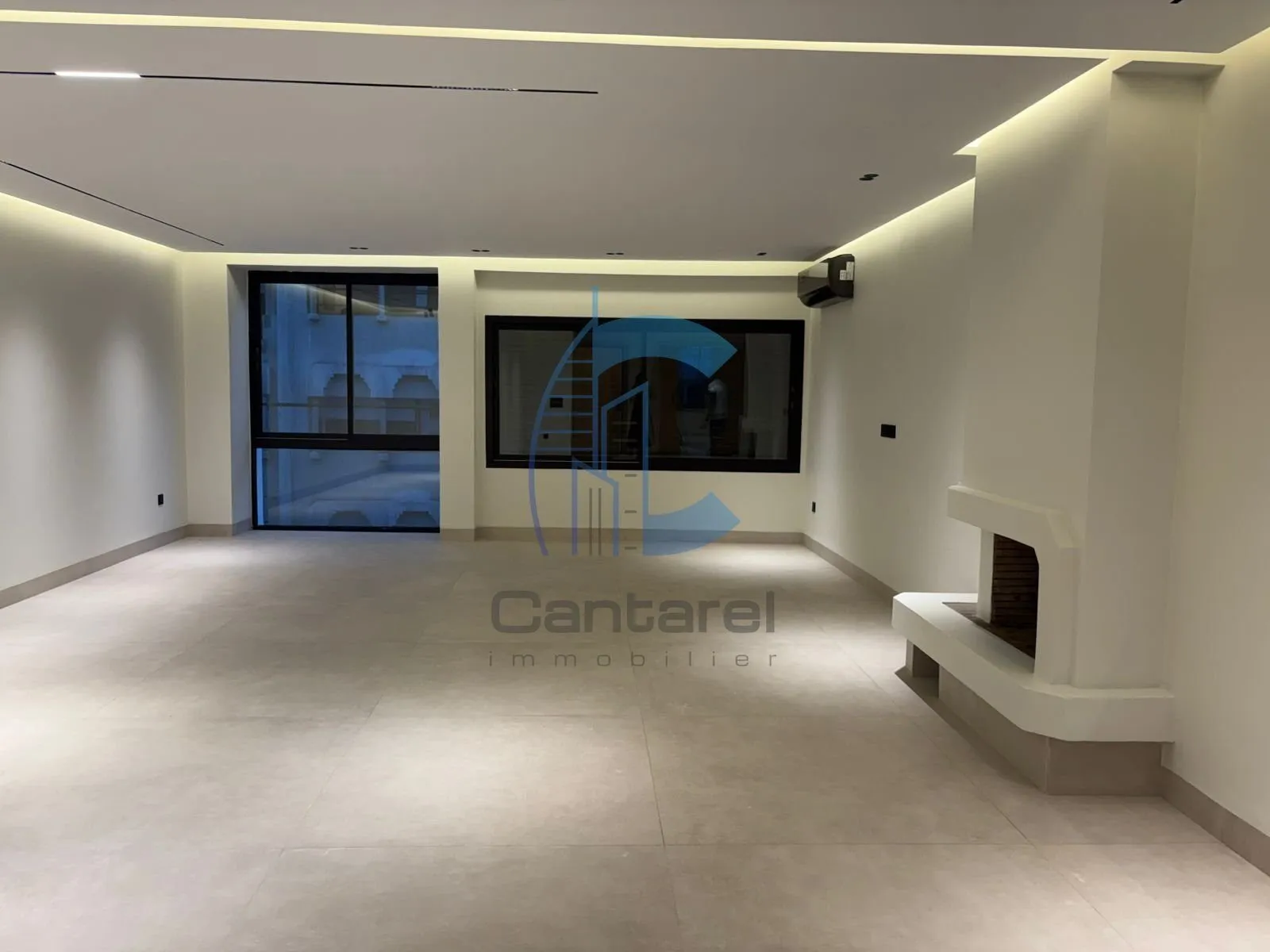 À LOUER -APPARTEMENT ENTIÈREMENT RÉNOVÉ / RACINE - الدار البيضاء (3)