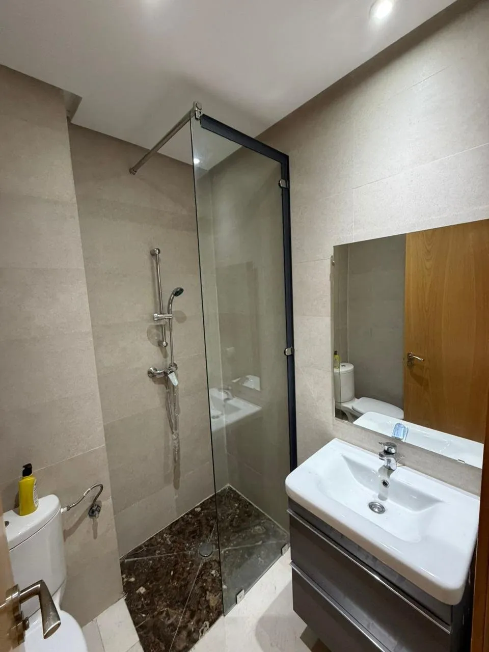 DAR BOUAZZA – APPARTEMENT MEUBLÉ NEUF À LOUER 2 CH - دار بوعزة (3)