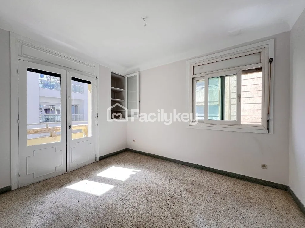 Appartement de 84 m² à Casablanca - الدار البيضاء (2)