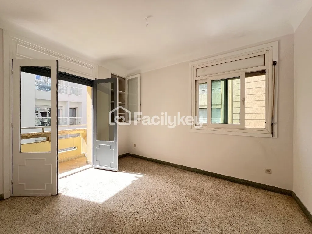 Appartement de 84 m² à Casablanca - الدار البيضاء (3)