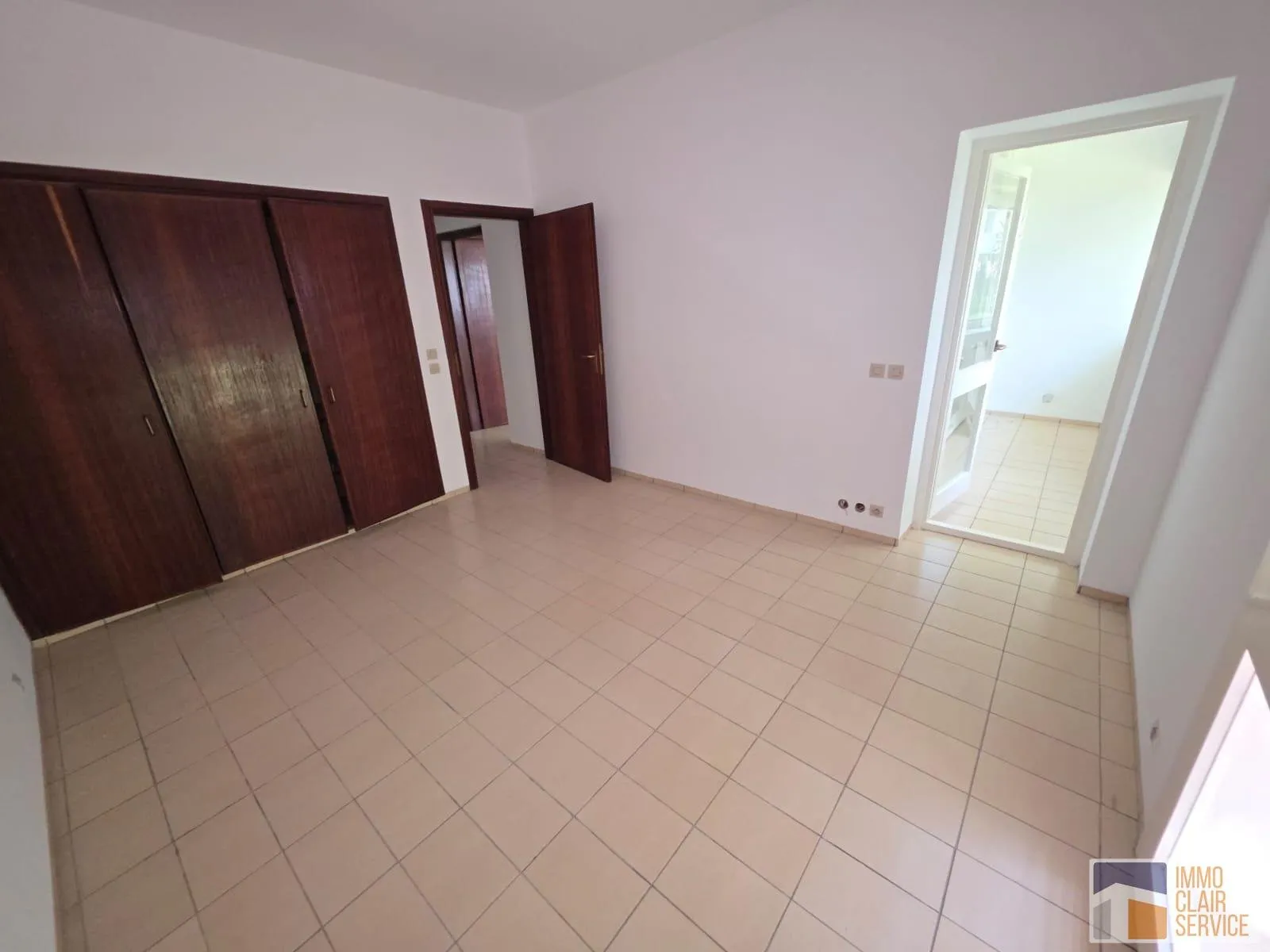 Appartement à louer (quartier haut Agdal) - الرباط (2)