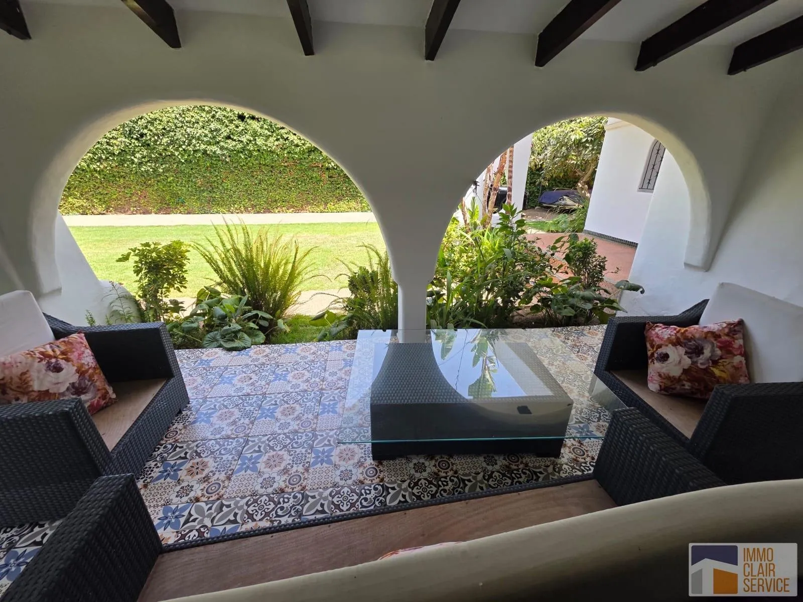 Villa bien située à louer (quartier Souissi) - الرباط (3)
