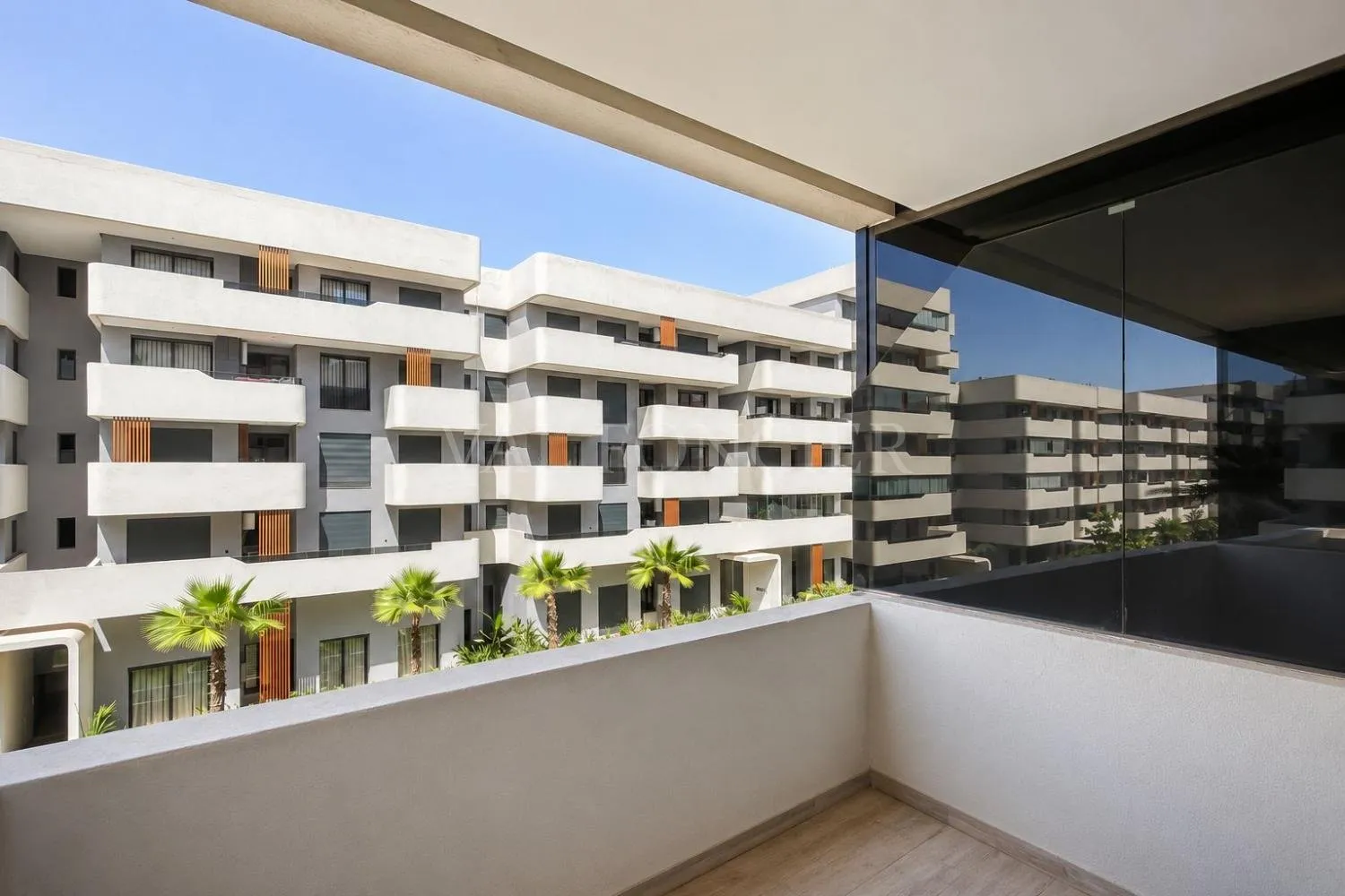 Location Superbe Studio avec Terrasse Californie, Casablanca - الدار البيضاء