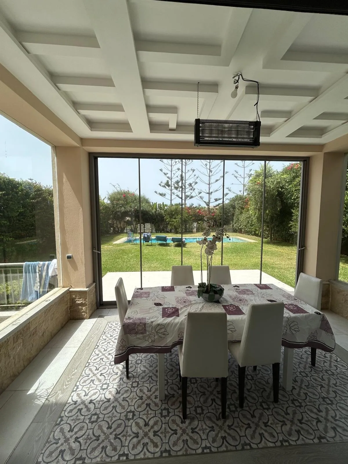 Dar Bouazza – Superbe villa de standing meublée à louer 4CH - دار بوعزة (3)