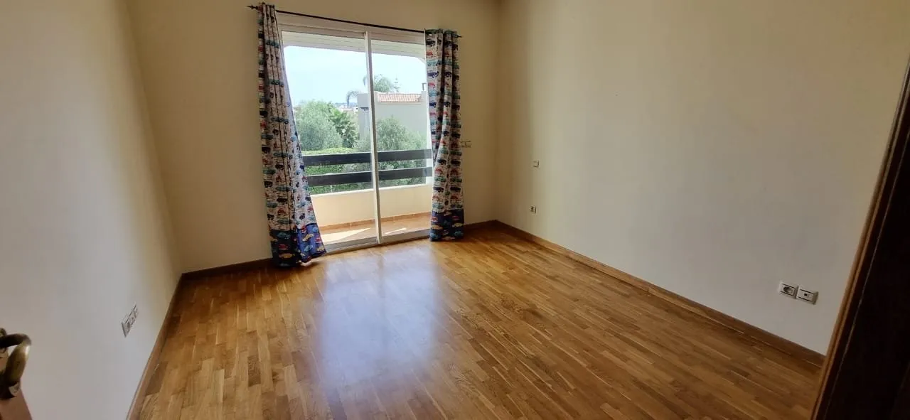 LOCATION VILLA AVEC PISCINE AIN DIAB - الدار البيضاء (2)