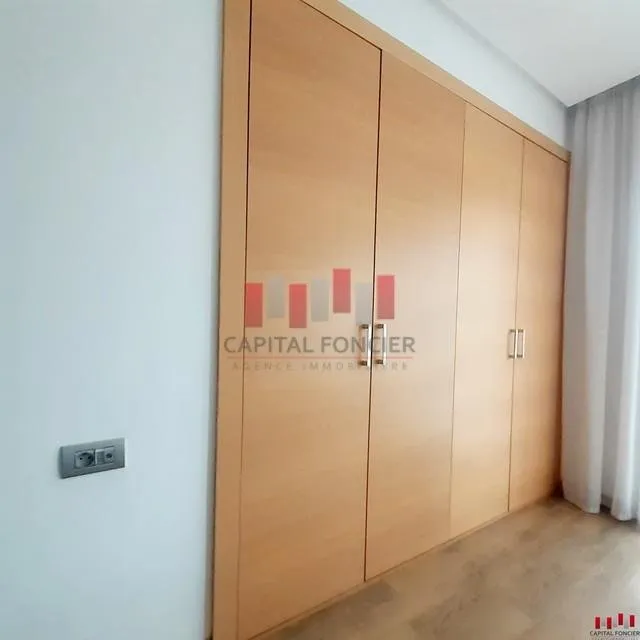 BOUSKOURA, SUPERBE APPARTEMENT A LOUER VIDE, DEUX CHAMBRES, SURFACE 130 M2 - الدار البيضاء (3)