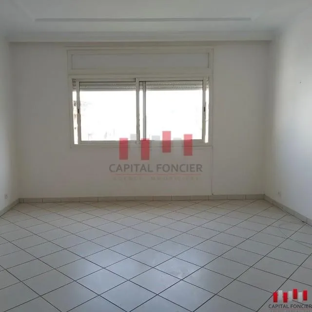 GAUTHIER APPARTEMENT, DEUX CHAMBRES A LOUER VIDE - الدار البيضاء (2)